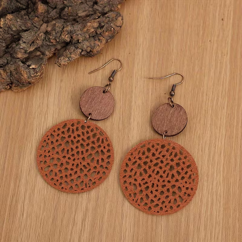 Retro Boho Wood and Leather Drop Earrings - Image 3