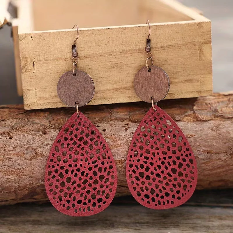 Vintage Style Leather Cutout Drop Earrings - Image 5