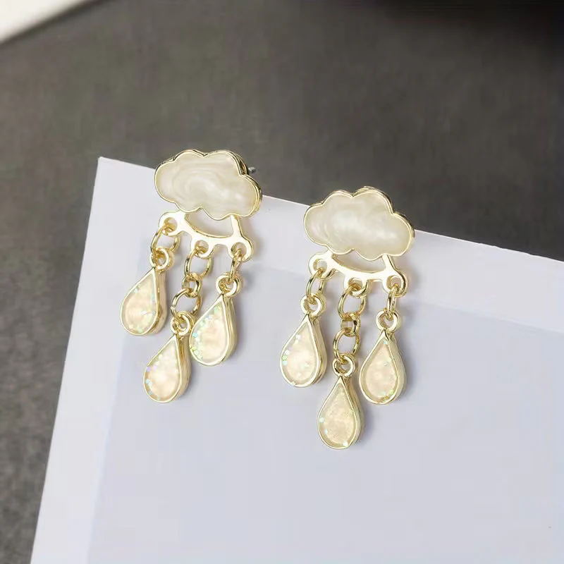 Elegant Cloud Drop Earrings with Tassels - Image 3