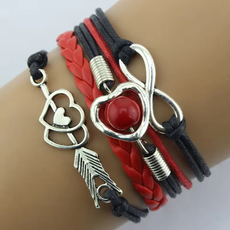 Cupid's Bow Multicolor Heart Bracelet - Image 7
