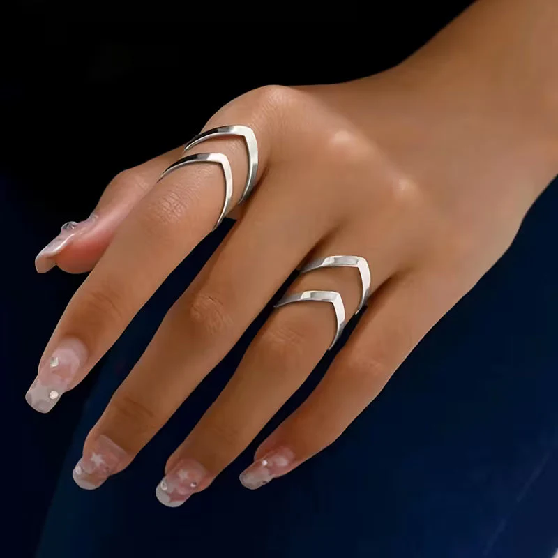 2-Piece Elegant Minimalist Ring Set - Image 2
