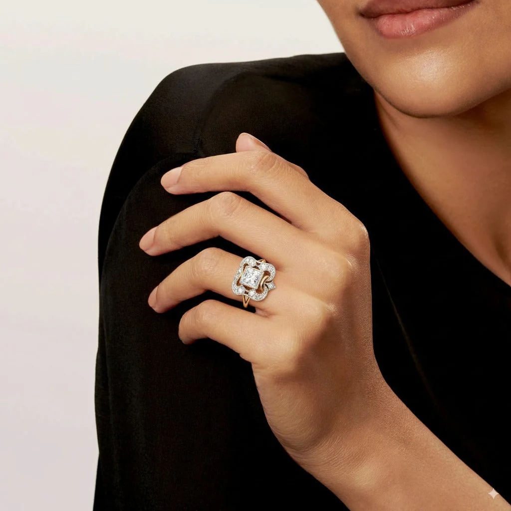 Vintage Gold Ring with Zirconia - Image 2